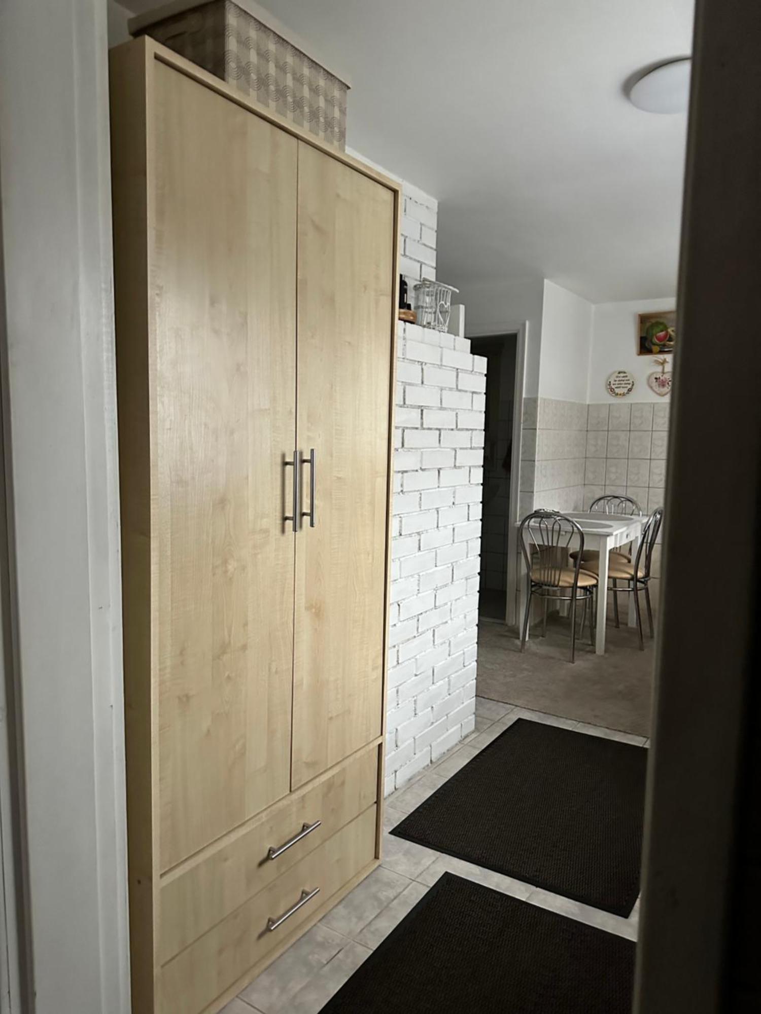 Anni Apartment Ventspils Bagian luar foto